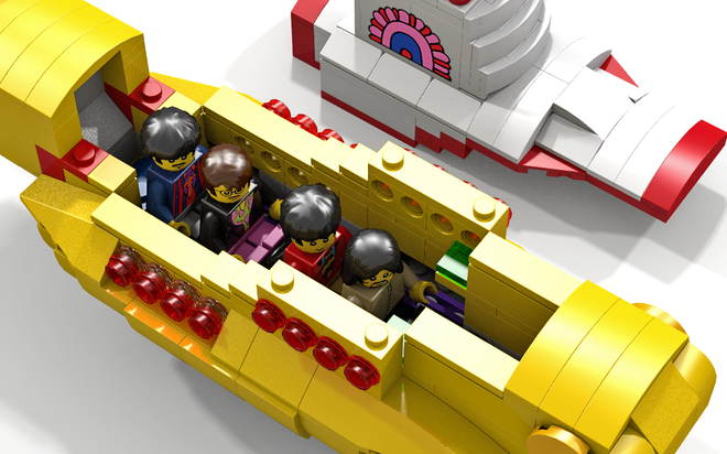 Lego dedica un set a Yellow Submarine dei Beatles!
