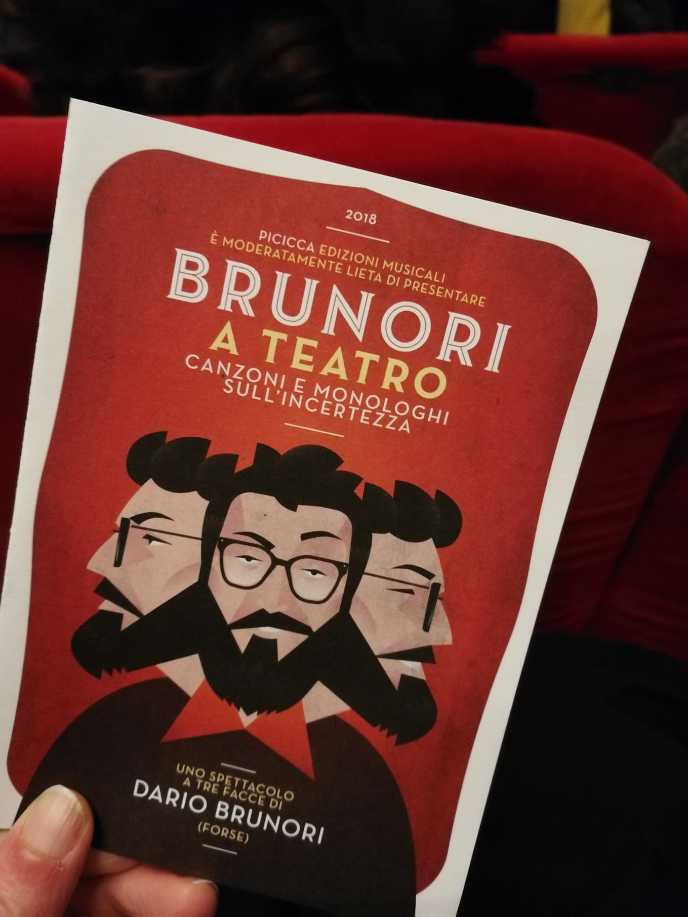 BRUNORI SAS – Canzoni e monologhi sull’incertezza