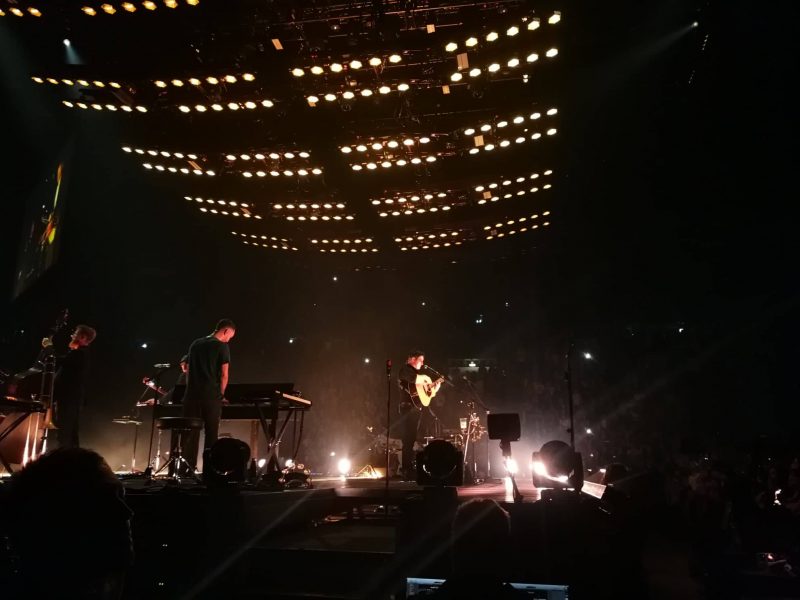 I Mumford and Sons incantano il Forum di Assago