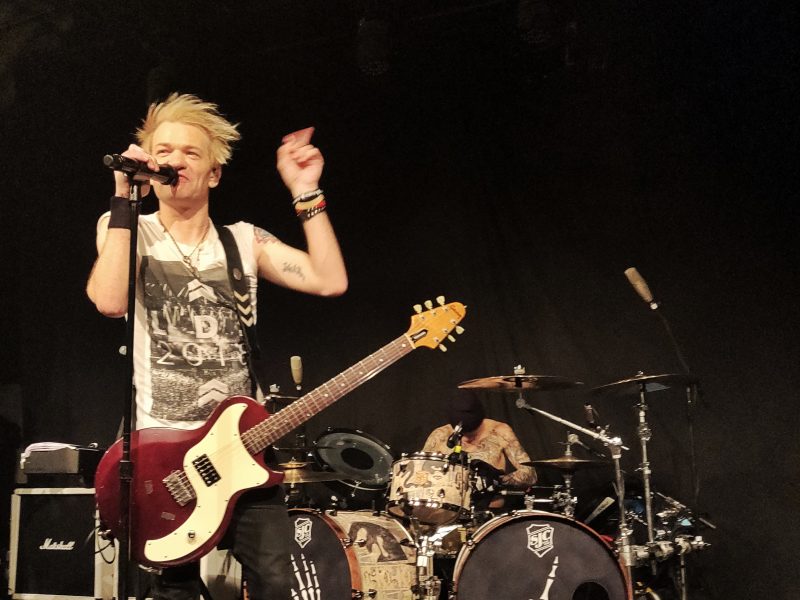 Sum 41 No Personal Space, Colonia: racconto e setlist