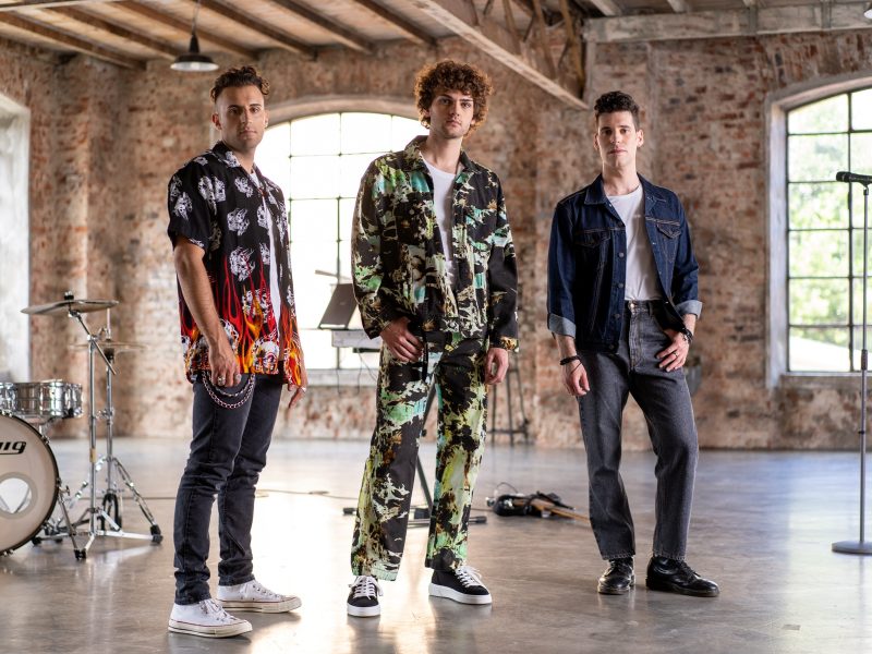Fake, la band milanese pubblica un nuovo singolo: “Dillo”