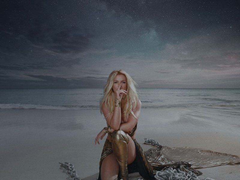 Britney Spears is back, un nuovo inedito brano “Swimming in The Stars”