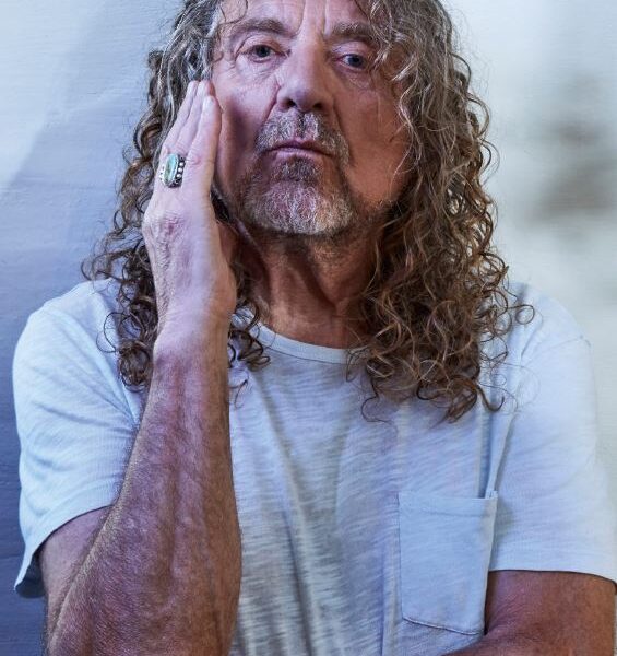 Robert Plant compie gli anni: la voce dei Led Zeppelin che ha cambiato il rock